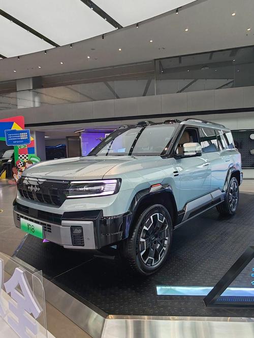 深圳160比亚迪方程豹硬派越野的爆款，英菲尼迪35周年与你共成长